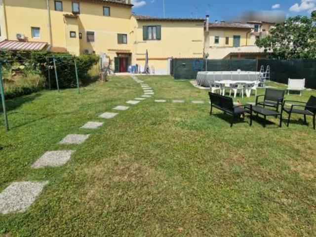 Terratetto in vendita a Signa 100 mq Rif: 1425886