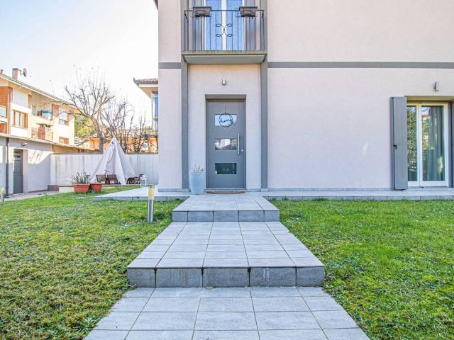 Terratetto plurifamiliare in vendita a Udine