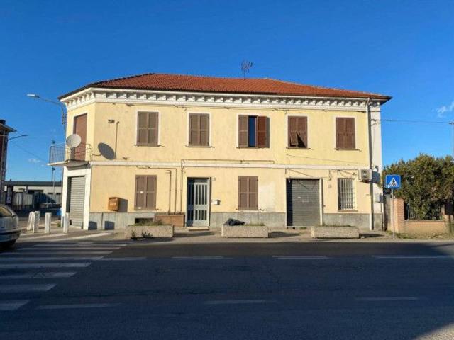 Terratetto plurifamiliare in vendita a Asti