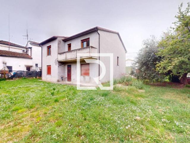 Terratetto plurifamiliare in vendita a Forli'