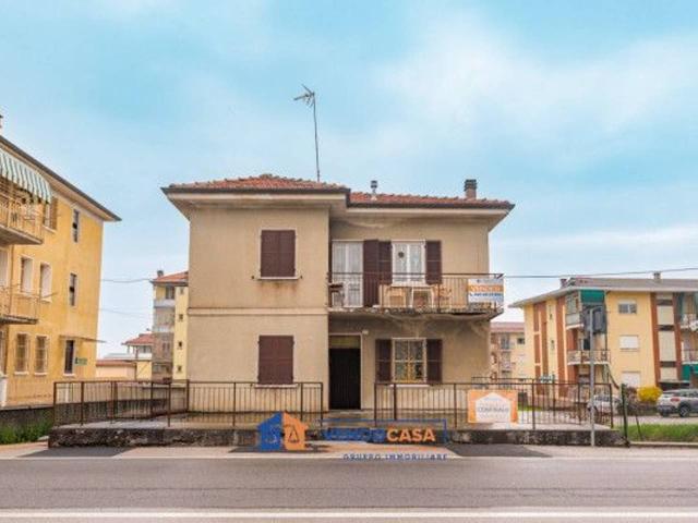 Terratetto plurifamiliare in vendita a Mondovi'