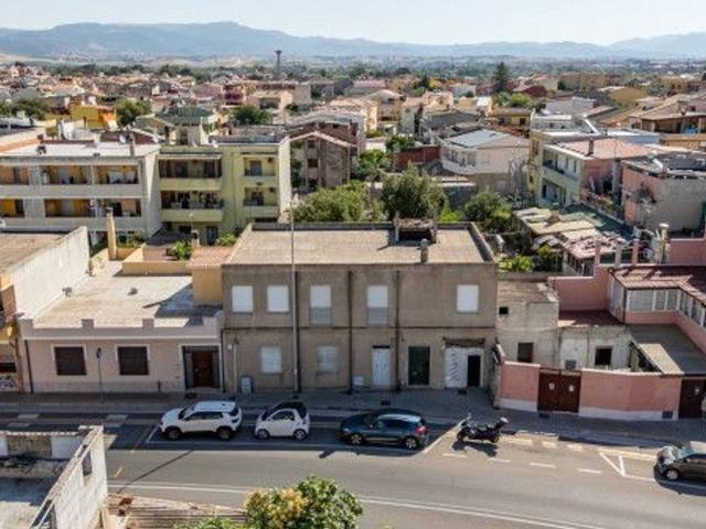 Terratetto plurifamiliare in vendita a Monserrato