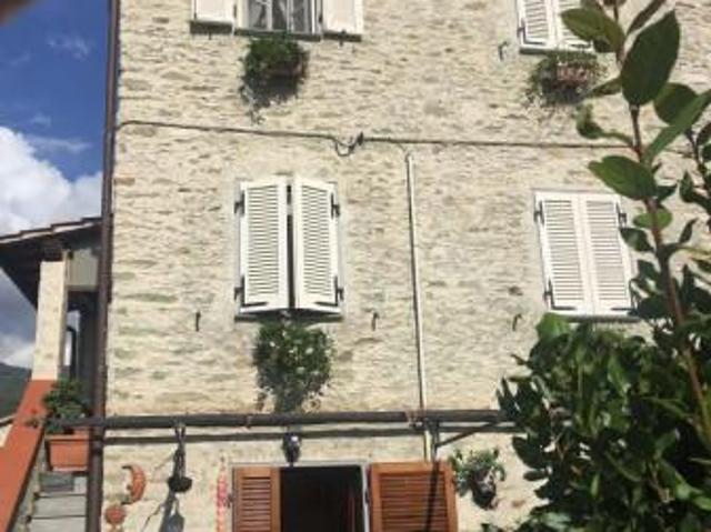 Terratetto plurifamiliare in vendita a Pietrasanta