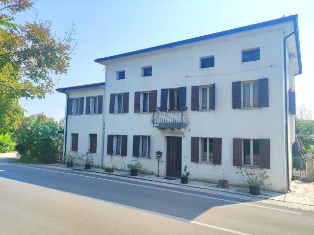 Terratetto plurifamiliare in vendita a Sacile