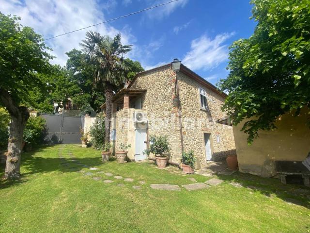 Terratetto unifamiliare 80 m², ottimo stato, Giovi, Arezzo