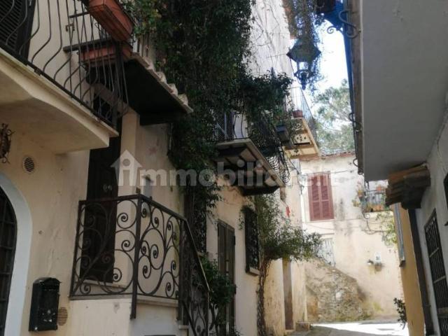 Terratetto unifamiliare via Anna Magnani 5, Centro, San Felice Circeo