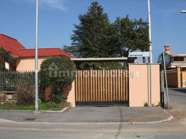 Terratetto unifamiliare via Garigliano 16, Campo Ascolano Villaggio Tognazzi, Pomezia