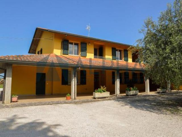 Terratetto unifamiliare in vendita a Cesena