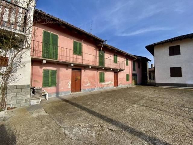 Terratetto unifamiliare in vendita a Alba