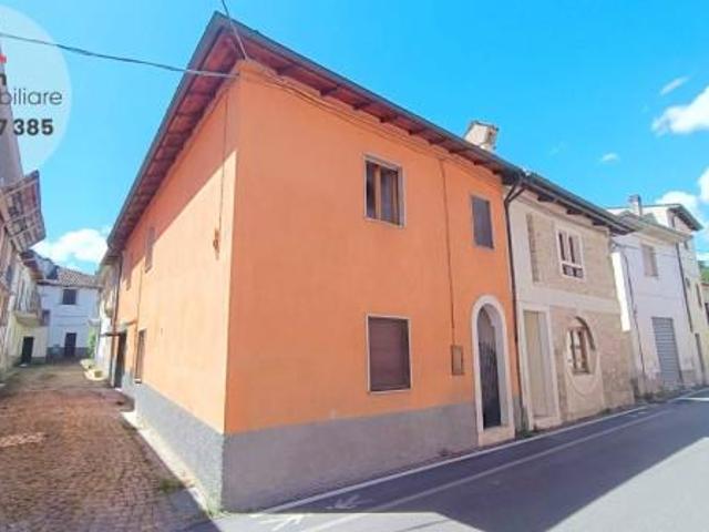 Terratetto unifamiliare in vendita a L'Aquila