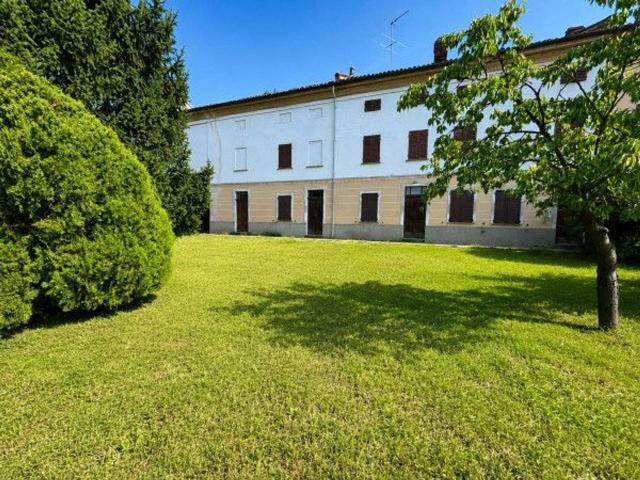 Terratetto unifamiliare in vendita a Pietra Marazzi