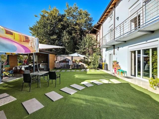 Terratetto unifamiliare in vendita a Varese