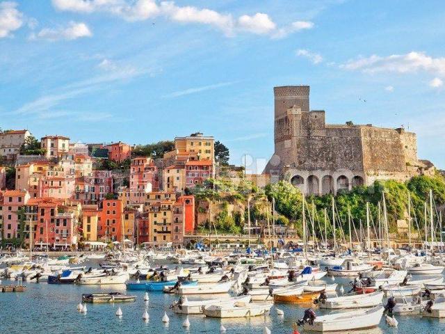 Terratetto unifamiliare salita A. Canata 28B, Lerici Paese, Lerici