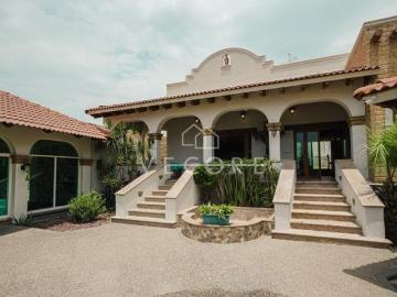 TERRAZA EN VENTA EN ACATLÁN DE JUAREZ, JALISCO