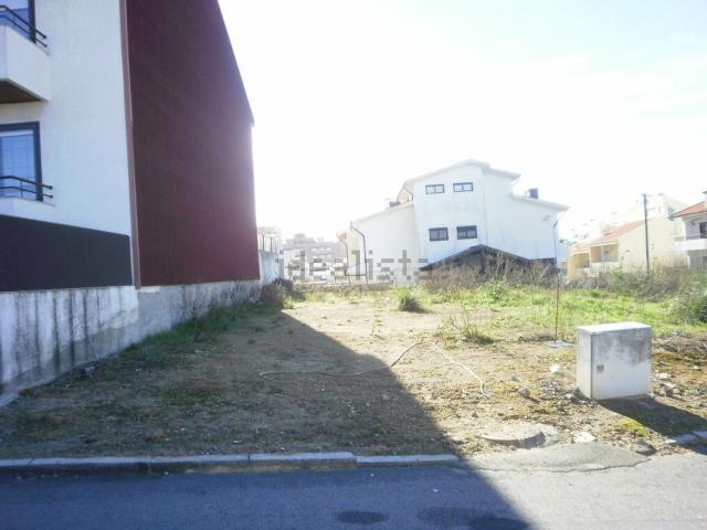 Terreno, Vilar do Paraíso