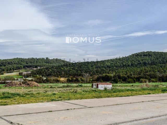 Terreno, Maiá de Montcal