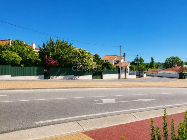 Terreno, Meia Via