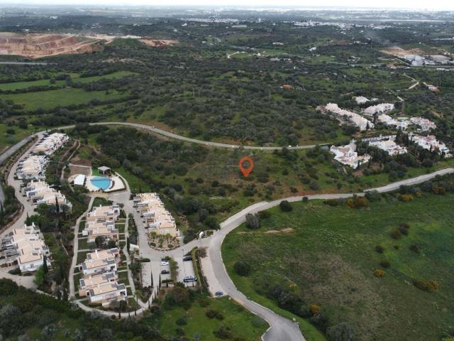 Terreno, Mexilhoeira Grande, Portimão | BPI Expresso Imobiliário