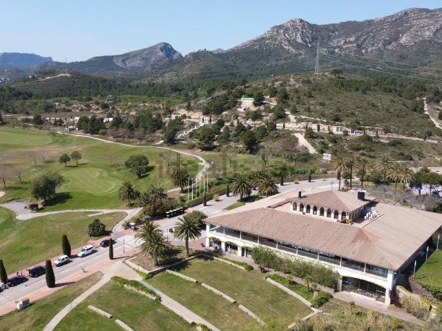 Terreno, Mont Roig del Camp