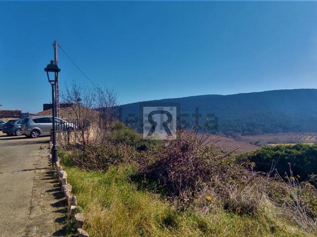 Terreno, Mont Ral