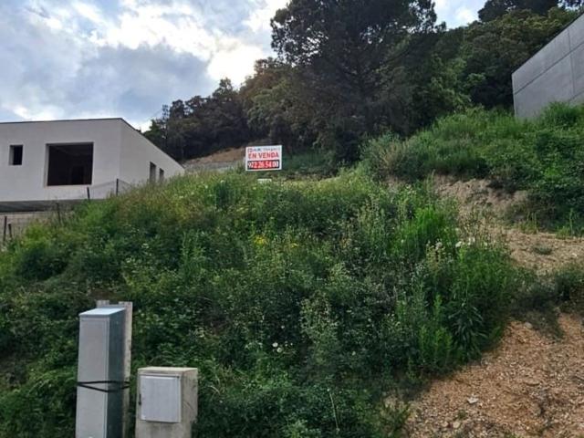 Terreno, Montagut