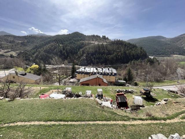 Terreno, Montellá i Martinet