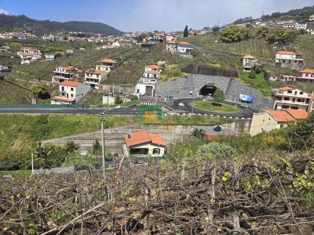 Terreno Não se apl, Estreito de Câmara de Lobos, Câmara de Lobos | BPI Expresso Imobiliário