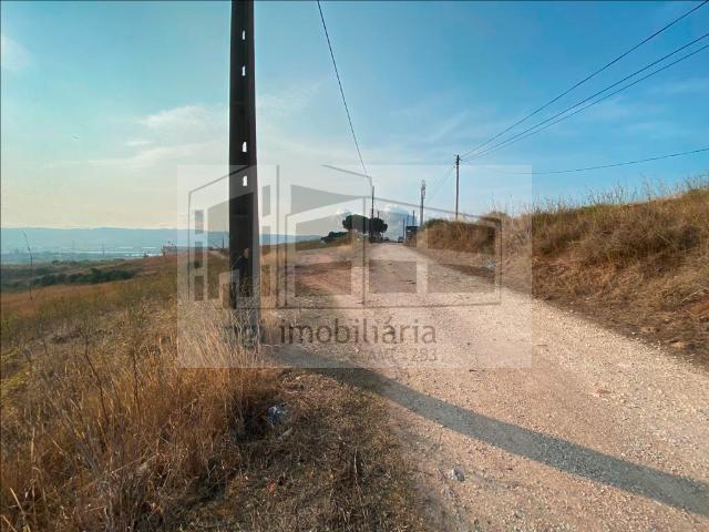 Terreno, Santo Antão e São Julião Do Tojal, Loures | BPI Expresso Imobiliário