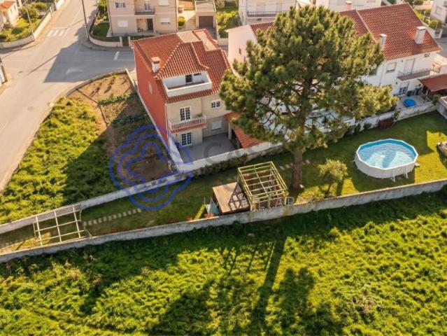 Terreno na Aguda, Arcozelo – 450 m² a 700 Metros da Praia, em Vila Nova de Gaia