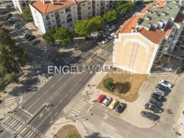 Terreno na Amadora