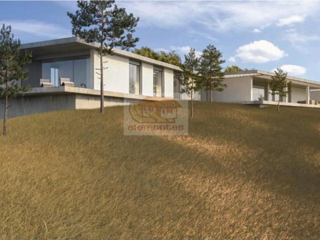 Terreno na serra com vista de mar!