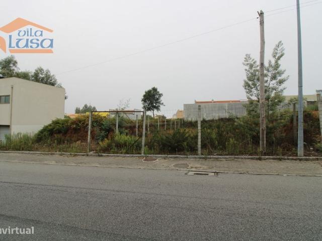 Terreno na Urbanizao da Quinta da Paradela, Carvalhos, Vila Nova.