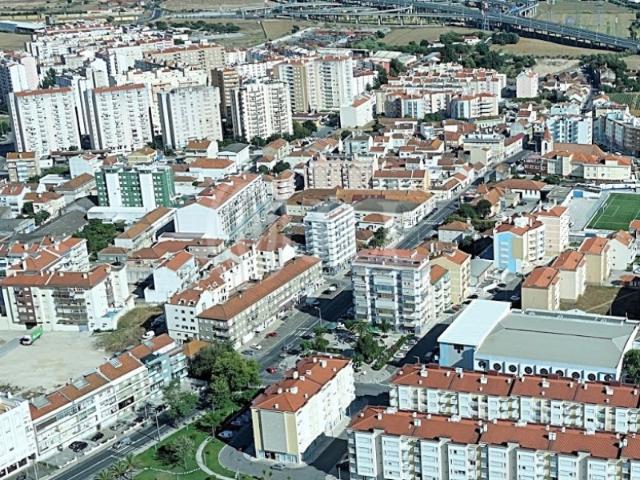 Terreno no Carregado, Alenquer