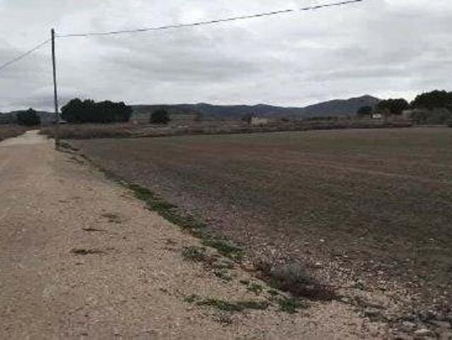 Terreno no urbanizable de 15178 metros