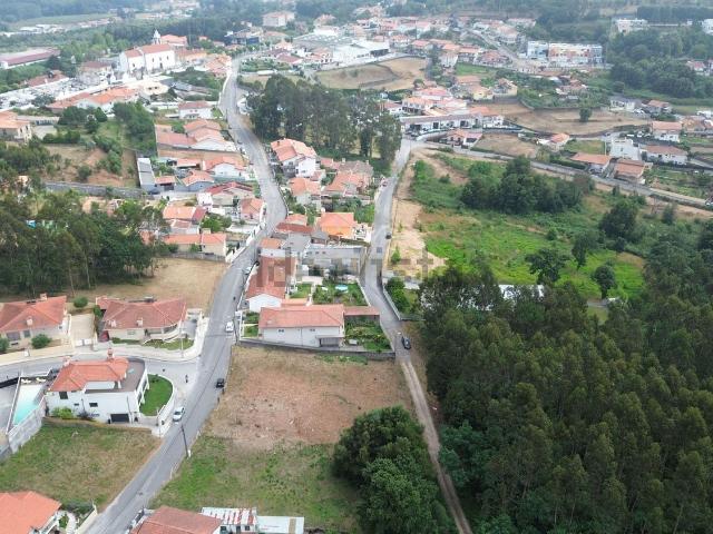 Terreno, Nogueira da Regedoura