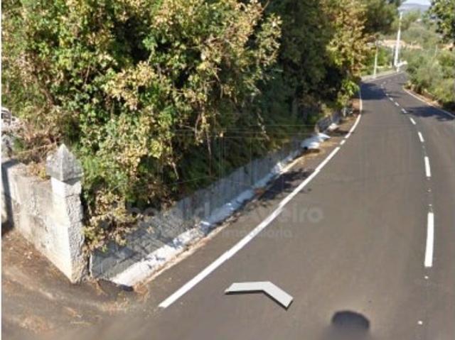 Terreno nos arredores de Viseu
