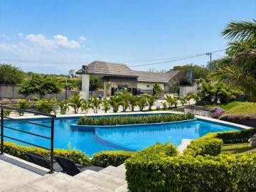 Terreno Oasis Residencial con seguridad privada