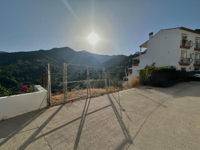 Terreno, Ojén