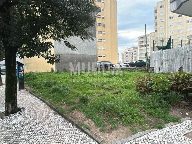 Terreno, Oliveira de Azeméis Santiago da Riba Ul Ul Macinhata da Seixa Madail