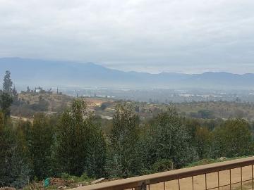Terreno aterrazado en los maitenes con servicios y planos
