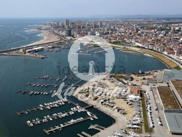 Terreno, Aver o Mar
