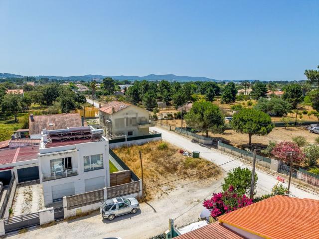 Terreno, Azeitão