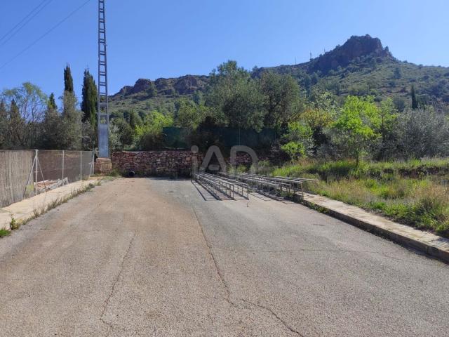 Terreno, Azuébar