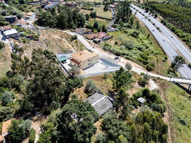 Terreno à venda em Coimbra