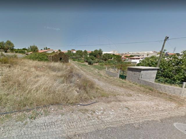 Terreno à venda em Castelo Branco
