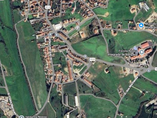 Terreno à venda em Abrigada, Alenquer