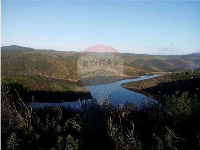 Terreno à venda em Alcoutim