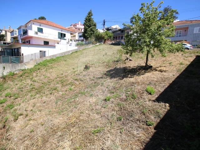 Terreno à venda em Arco Maria Teresa