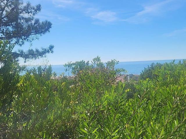 Terreno à venda em Fonte da Telha