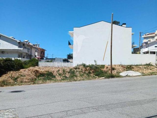 Terreno à Venda em Fânzeres ? Gondomar | 26064056771